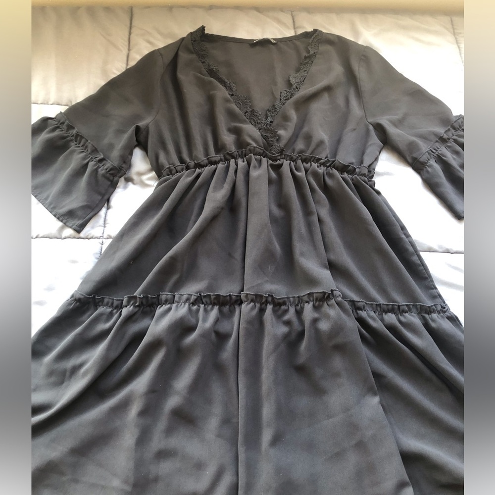 Black peasant dress size L